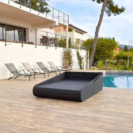 Nice View * Cassis