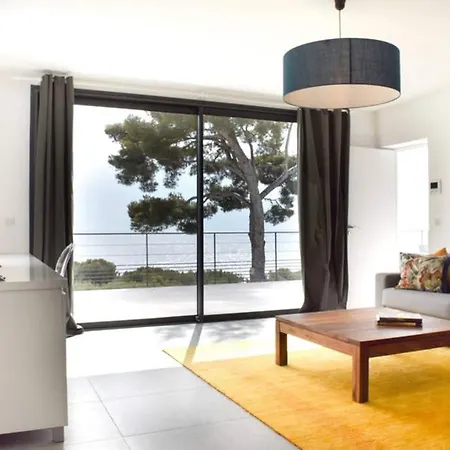 Nice View Cassis